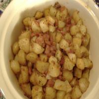 Hot German Potato Bacon Salad_image