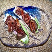 Endive with Goat Cheese, Fig and Honey-Glazed Pecans_image