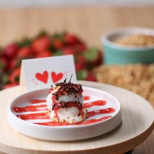 Chocolate Covered Strawberries: Nutty Bears Recipe by Tasty_image