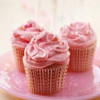 Strawberry Champagne Cupcakes Recipe - (4.4/5)_image