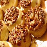 Schnecken (Sticky German Cinnamon Buns) Recipe - (4.5/5) image