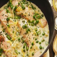 Salmon with Dill Sauce image