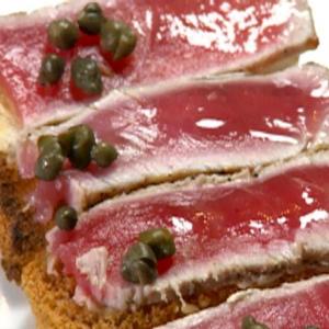 Seared Tuna with Hummus on Crostini image