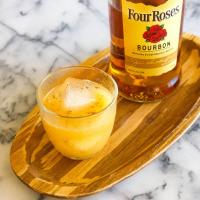 Sparkling Bourbon Pear Cocktail Recipe_image