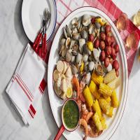 Easy Stovetop Clambake From Martha's One-Pot Book_image