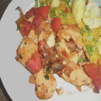Chicken Sauté With White Wine and Tomatoes image