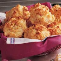 Garlic Cheese Biscuits image