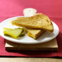 Classic Grilled Cheese Sandwich_image