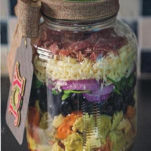 Tortellini Salad in a Jar_image