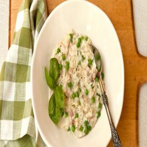 Risotto with Spring Peas, Ham, and Fontina Cheese Recipe_image