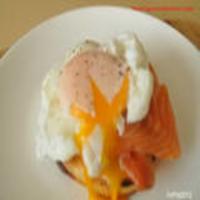 Poached Egg and Smoked Salmon Crumpets image