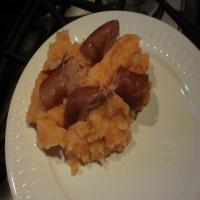 Hutspot (Orange Mashed Potatoes and Sausage Dinner) image