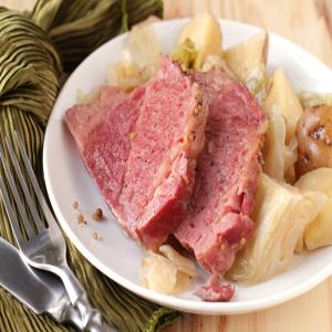 Crock Pot Corned Beef and Cabbage_image