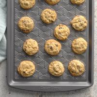 Chewy Chocolate Chip Cookies_image