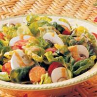 Salad with Tomato-Green Pepper Dressing image
