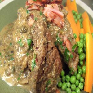 Braised Beef With Caper Sauce_image