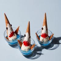 Shark Bite Ice Cream Sundaes_image