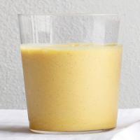 Pineapple and Ginger Smoothie image