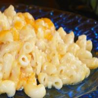 Comforting Baked Macaroni and Cheese_image