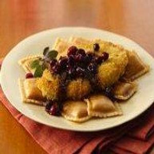 Turkey Scallopini and Squash Ravioli with Cranberry Brown Butter_image