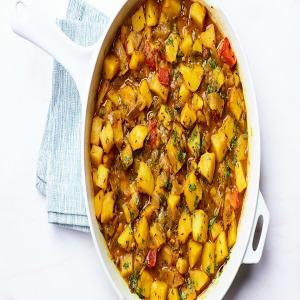 Cumin-Scented Potatoes With Tomatoes (Ghurma Aloo)_image
