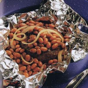 Old West Bean and Burger Packets Recipe - (4.4/5)_image