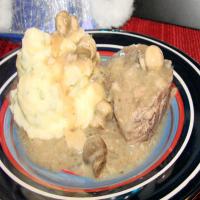 Nif's Easy Crock Pot Smothered Roast Beef_image