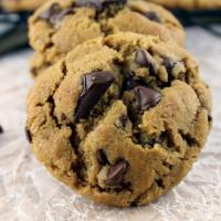 Chewy Peanut Butter Chocolate Chip Cookies_image