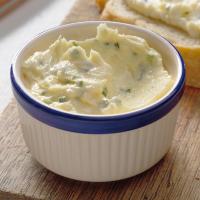 Garlic-Chive Whipped Butter image