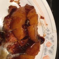 Pork Chops with a Riesling Peach Sauce_image