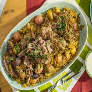 Braised Pork Butt with Cabbage, Sausage and Mustard_image