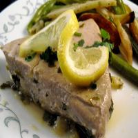 Fresh Tuna Steaks With Lemon_image
