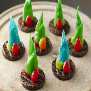 Fruit Roll-Ups® Wicked Witch Hats_image