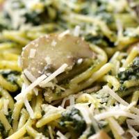 Spinach Mushroom Pesto Spaghetti Recipe by Tasty_image