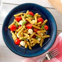 Quick Penne Pesto with Tomatoes_image