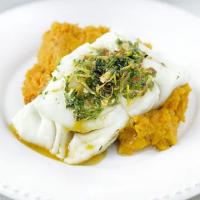 Moroccan spiced fish with ginger mash image