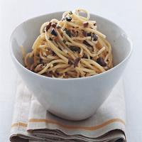 Spaghetti with Olive and Pine Nut Salsa image