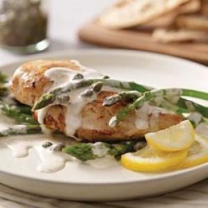 Creamy Chicken Piccata and Asparagus_image