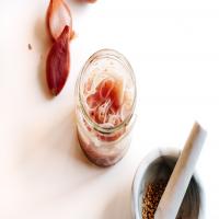 QUICK-PICKLED SHALLOTS._image