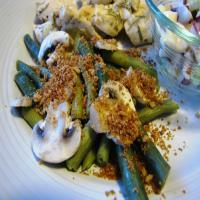 Green Beans With Mushrooms and Crisp Onion Crumbs_image