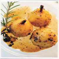 Spiced Pears with Oranges and Caramel Sauce_image