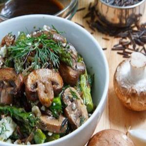 Warm Mushroom, Roasted Asparagus and Wild Rice Salad with Feta_image