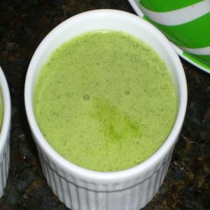 Aji Verde (Peruvian Green Chili Sauce) image