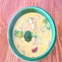 Mac & Cheese Soup with Broccoli & Kielbasa_image