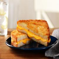 Parmesan Crusted Grilled Cheese image