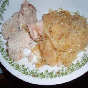 Easy Porkroast & Sauerkraut cooked in A Crockpot_image