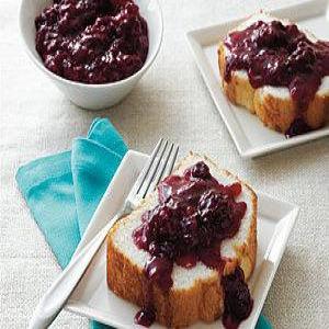 Angel Food Cake with Mixed Berry Compote_image