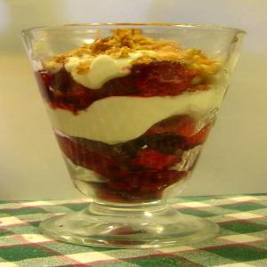 Fruit Crunch Sundae_image