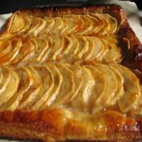 Apple Galette With Puff Pastry_image
