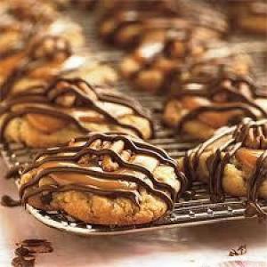 peanut butter-toffee turtle cookies_image
